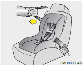 Hyundai Santa Fe: Using a child restraint system. 3. Pull the shoulder portion of the seat belt all the way out. When the shoulder